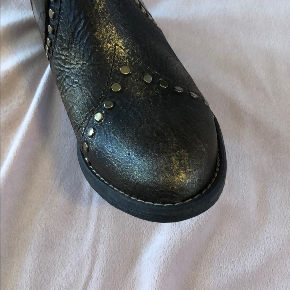 Very Volatile Booties - image 6